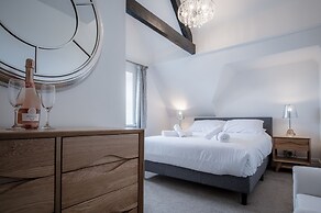 Penally Manor - Luxurious Manor House