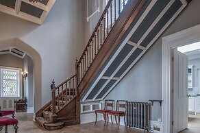 Penally Manor - Luxurious Manor House