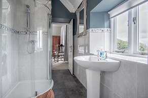 Penally Manor - Luxurious Manor House