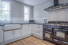 Penally Manor - Luxurious Manor House