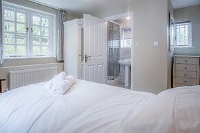 Penally Manor - Luxurious Manor House