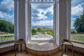 Penally Manor - Luxurious Manor House