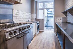 Penally Manor - Luxurious Manor House