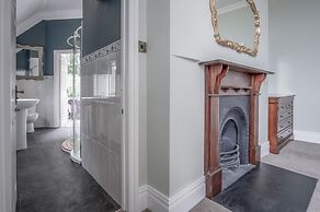 Penally Manor - Luxurious Manor House