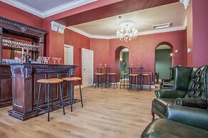 Penally Manor - Luxurious Manor House