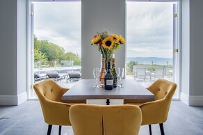 Penally Manor - Luxurious Manor House