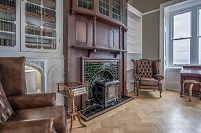 Penally Manor - Luxurious Manor House