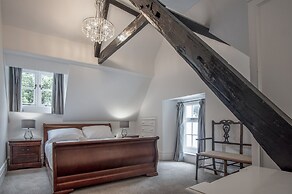 Penally Manor - Luxurious Manor House