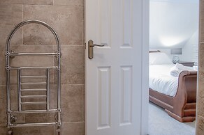 Penally Manor - Luxurious Manor House