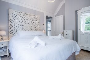 Penally Manor - Luxurious Manor House