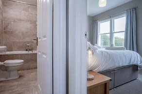 Penally Manor - Luxurious Manor House