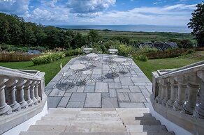 Penally Manor - Luxurious Manor House