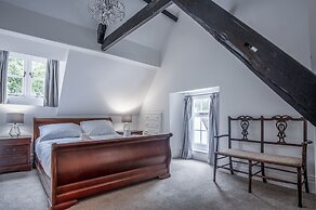 Penally Manor - Luxurious Manor House