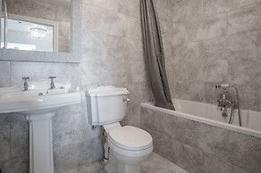 Penally Manor - Luxurious Manor House