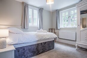 Penally Manor - Luxurious Manor House