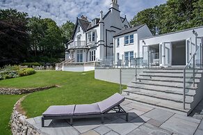 Penally Manor - Luxurious Manor House