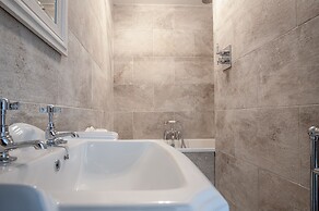 Penally Manor - Luxurious Manor House