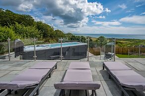 Penally Manor - Luxurious Manor House