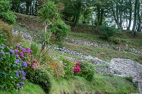 Penally Manor - Luxurious Manor House