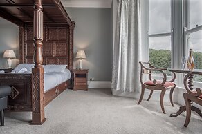 Penally Manor - Luxurious Manor House