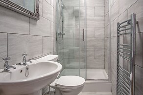 Penally Manor - Luxurious Manor House