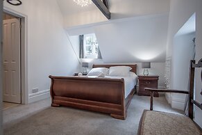 Penally Manor - Luxurious Manor House