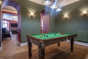 Penally Manor - Luxurious Manor House