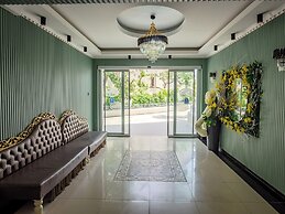 Sun Fire Beach Hotel