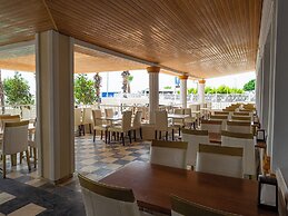 Sun Fire Beach Hotel