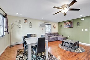 Modern Cozy 3br Home Just 10 Mins From Jfk! 3 Bedroom Residence by Red