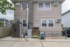 Modern Cozy 3br Home Just 10 Mins From Jfk! 3 Bedroom Residence by Red