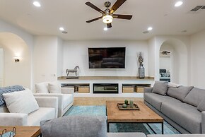 Casa Cielo 6 Bedroom Home by RedAwning