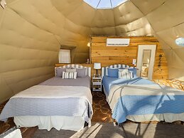 Elk River Hotel & Cafe