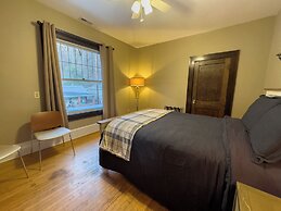 Elk River Hotel & Cafe