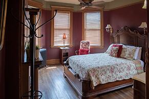 Elk River Hotel & Cafe