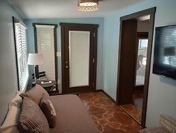 Elk River Hotel & Cafe