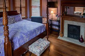 Elk River Hotel & Cafe