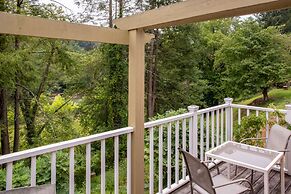 Elk River Hotel & Cafe