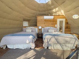 Elk River Hotel & Cafe