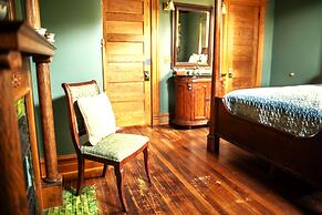 Elk River Hotel & Cafe