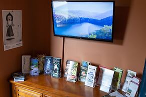 Elk River Hotel & Cafe