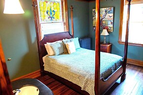 Elk River Hotel & Cafe