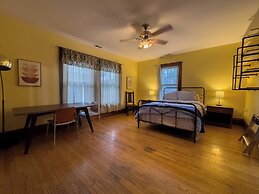 Elk River Hotel & Cafe