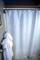 Elk River Hotel & Cafe