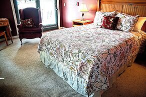 Elk River Hotel & Cafe