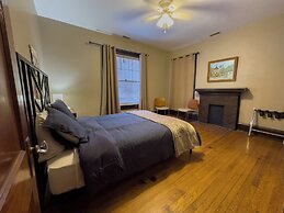 Elk River Hotel & Cafe