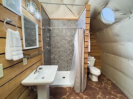 Elk River Hotel & Cafe