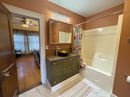 Elk River Hotel & Cafe