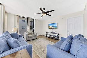 Seaside Beach & Racquet Condos