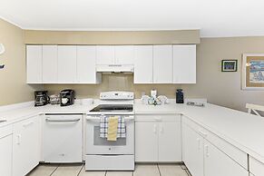 Seaside Beach & Racquet Condos